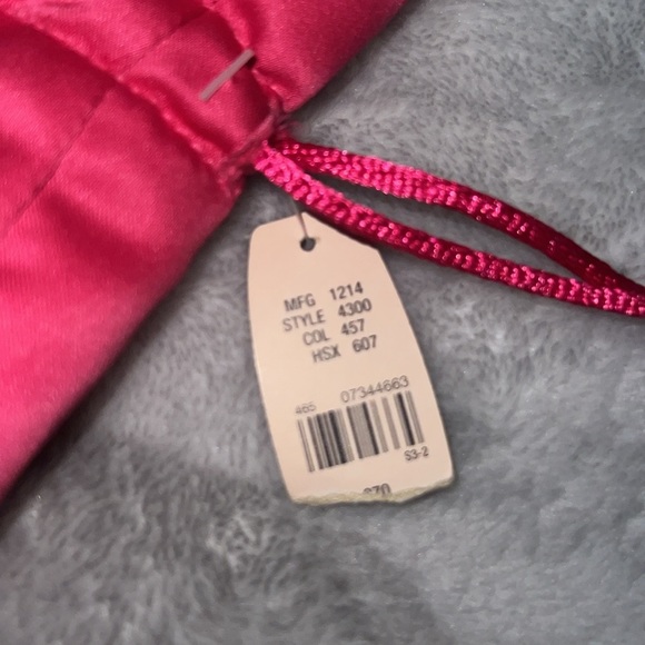 🎅🏼🤍❤️VS PINK Santa Baby Satchel Bag NWT 🎅🏼🤍❤️ - Picture 5 of 8